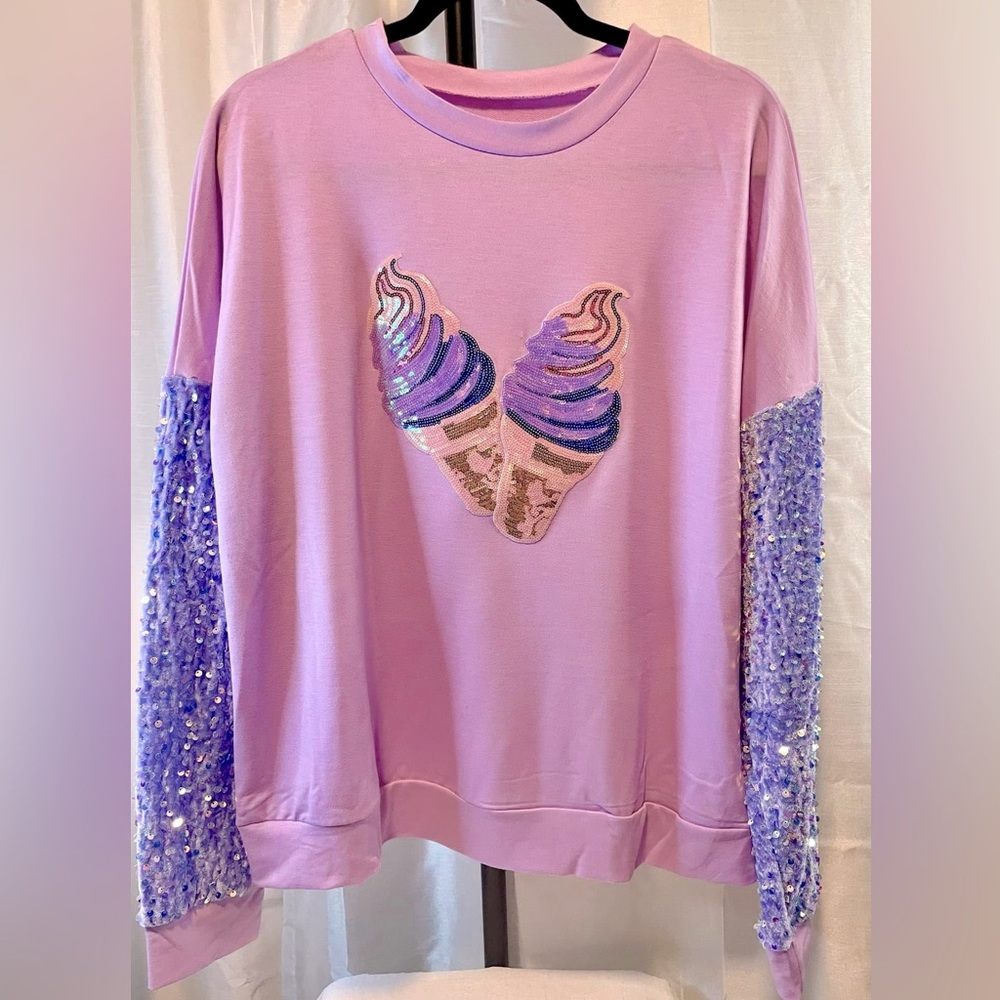 Lilac Sweatshirt with long, Sequin sleeves, Crew Neck, sequin graphic. NWOT